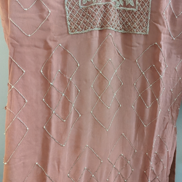 Pink Salwar Kameez - Picture 6 of 7